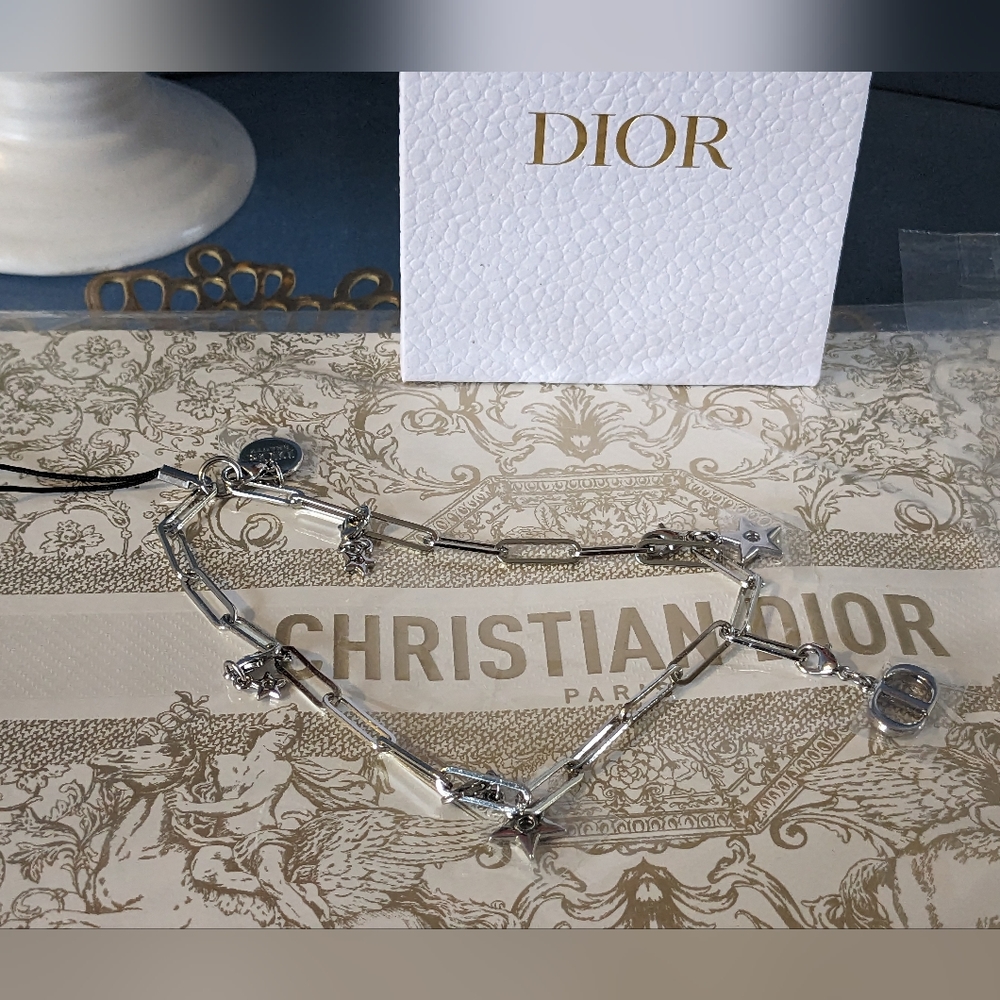 Dior Phone charm - Picture 8 of 11